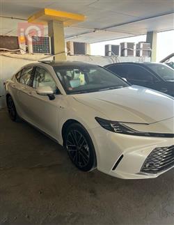 تۆیۆتا کامری